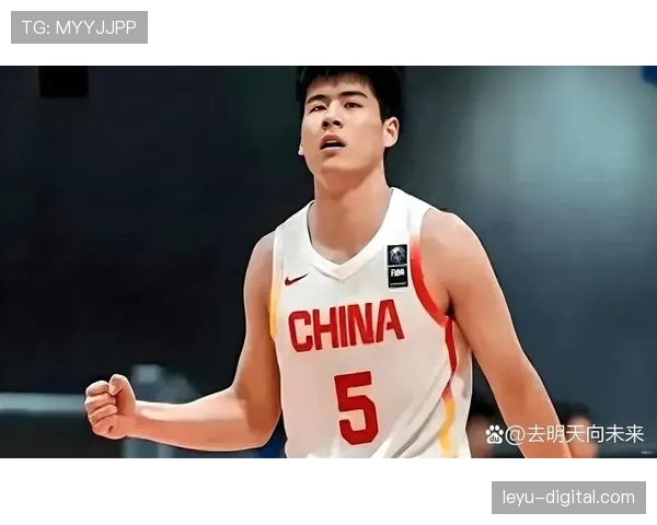 篮球场上什么情况才算侵犯垂直起跳球员的着地空间规则？